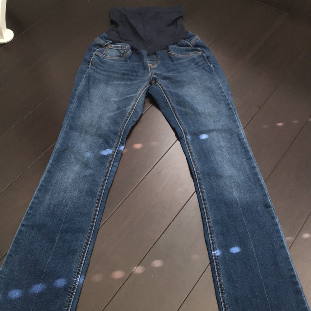 Jessica Simpson Maternity Jeans